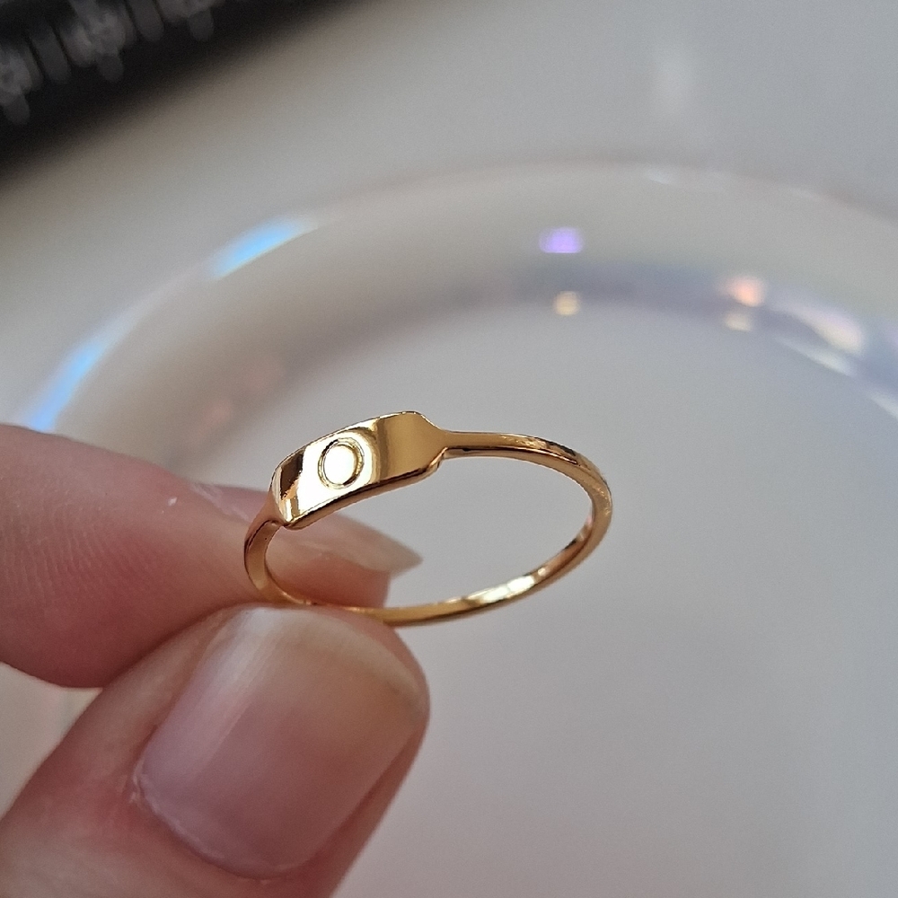Gorjana Gold Signet Ring - O